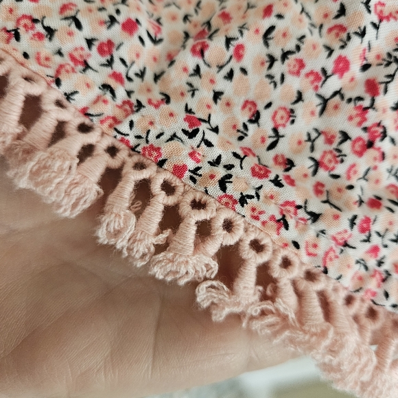 Pink Floral - Picture 7 of 7